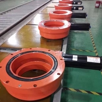SE14 वर्म गियर स्लीव ड्राइव गियरबॉक्स संलग्न आवास 63Kgs 6550 Nm