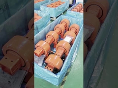 सटीक ट्रैकिंग और स्व-लॉकिंग गियर के साथ हाइड्रोलिक स्लीव ड्राइव